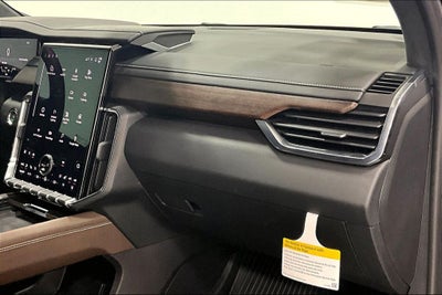 2027 GMC Acadia Denali Ultimate