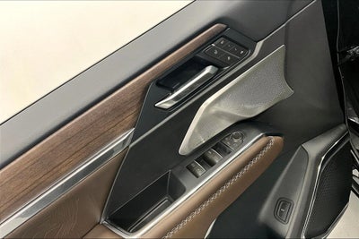 2027 GMC Acadia Denali Ultimate