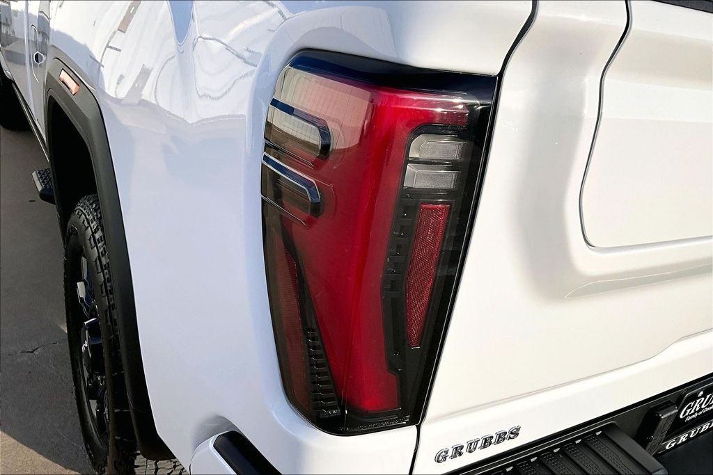 2026 GMC Sierra 2500HD AT4