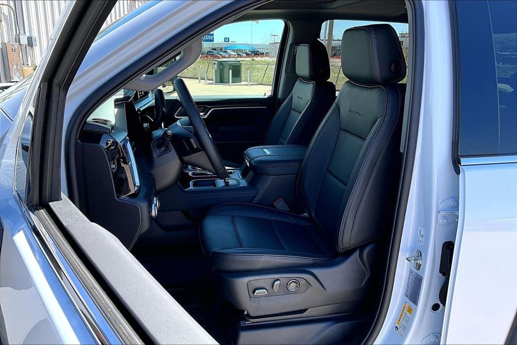2026 GMC Sierra 2500HD Denali