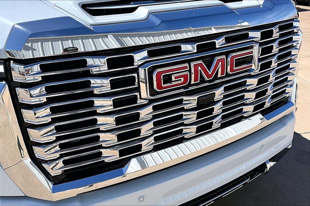 2026 GMC Sierra 2500HD Denali