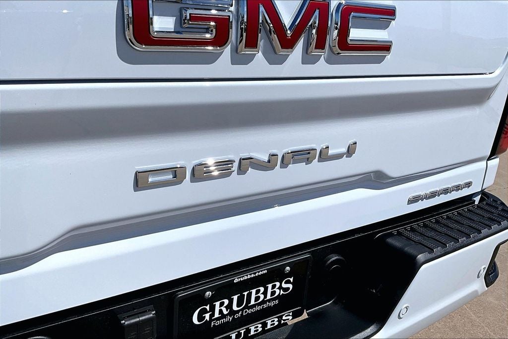 2026 GMC Sierra 2500HD Denali