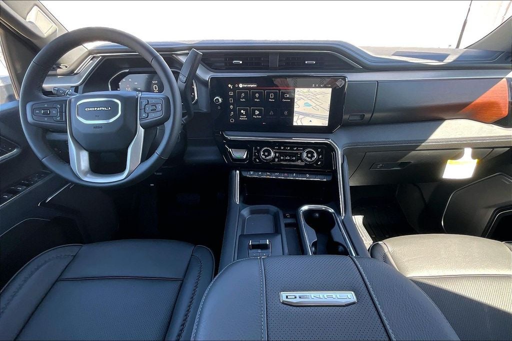 2026 GMC Sierra 2500HD Denali