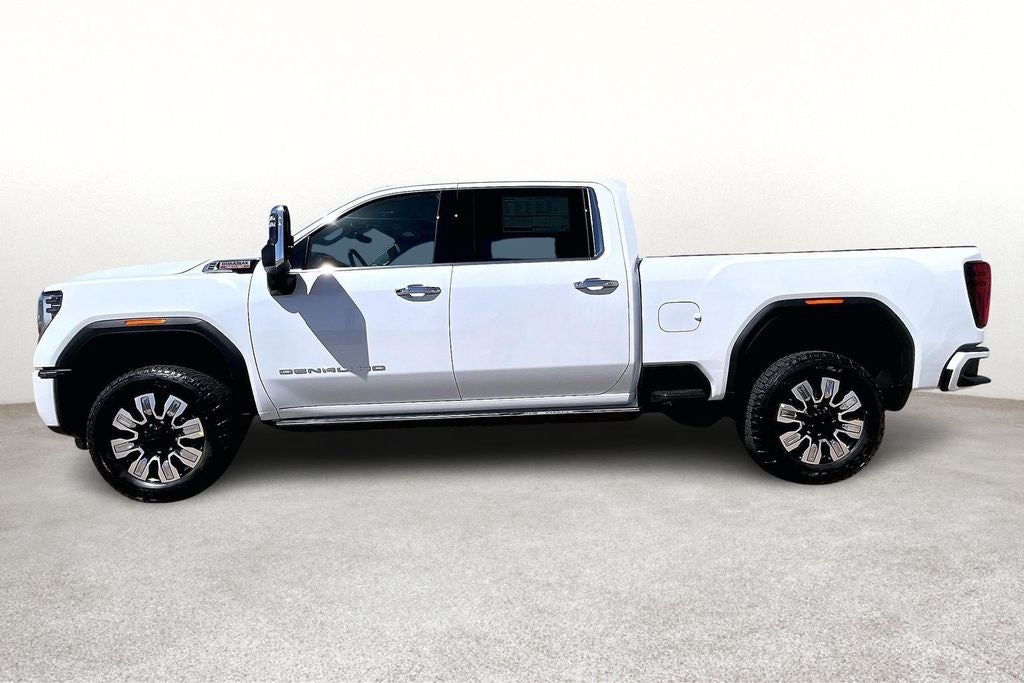 2026 GMC Sierra 2500HD Denali
