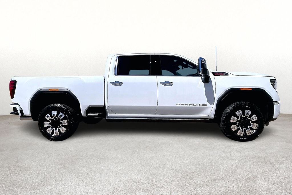 2026 GMC Sierra 2500HD Denali