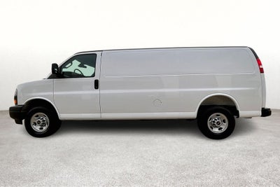 2025 GMC Savana 3500 Work Van