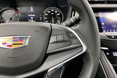 2026 Cadillac XT5 Luxury