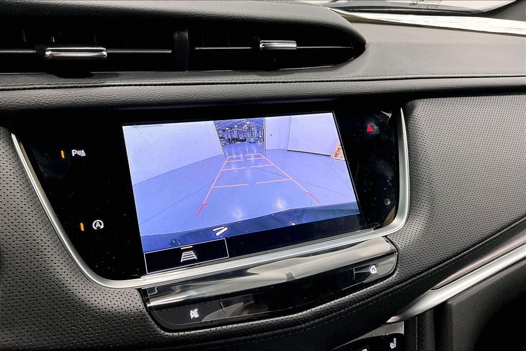 2026 Cadillac XT5 Luxury