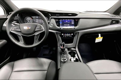 2026 Cadillac XT5 Luxury