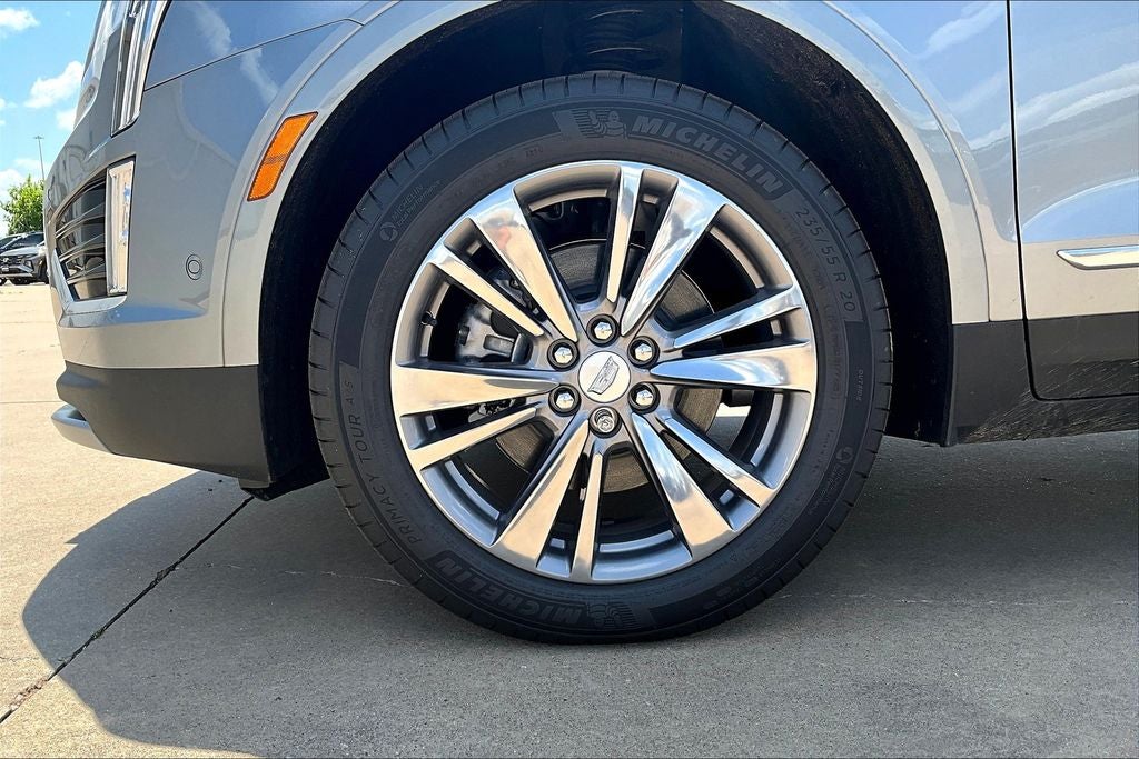 2025 Cadillac XT5 Premium Luxury