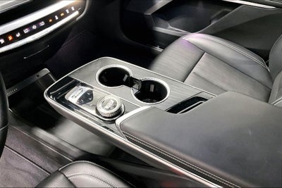 2023 Cadillac LYRIQ Luxury