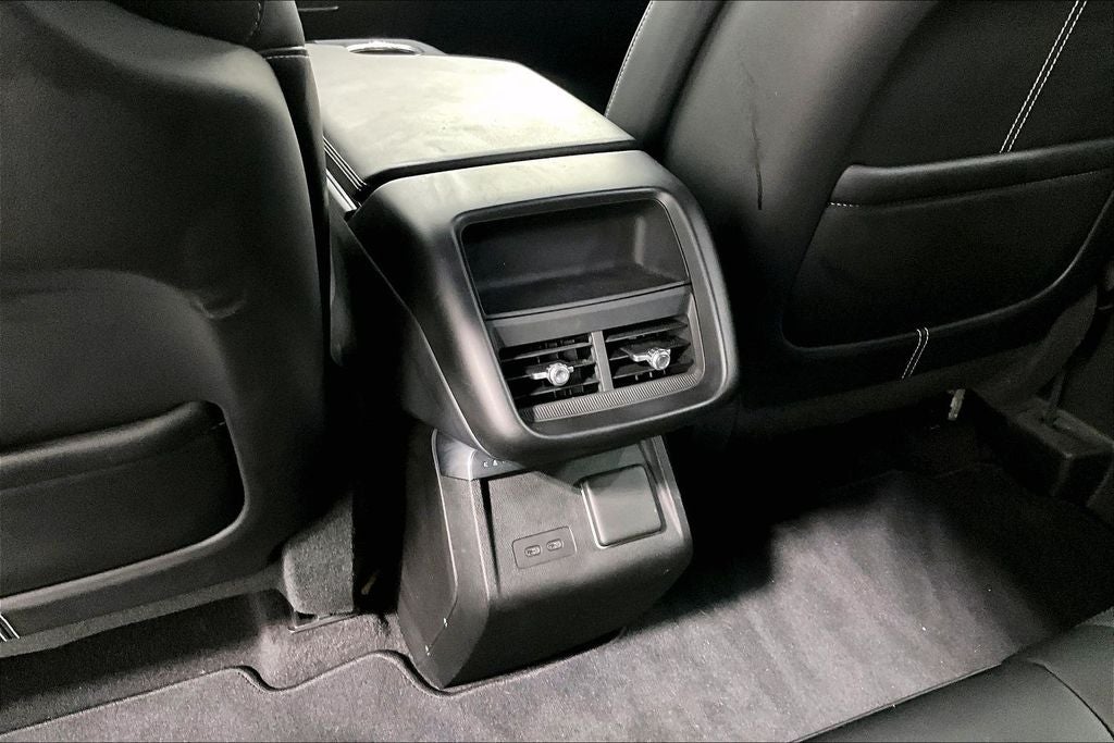 2023 Cadillac LYRIQ Luxury
