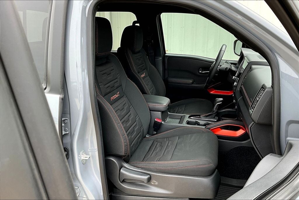2023 Nissan Frontier PRO-X