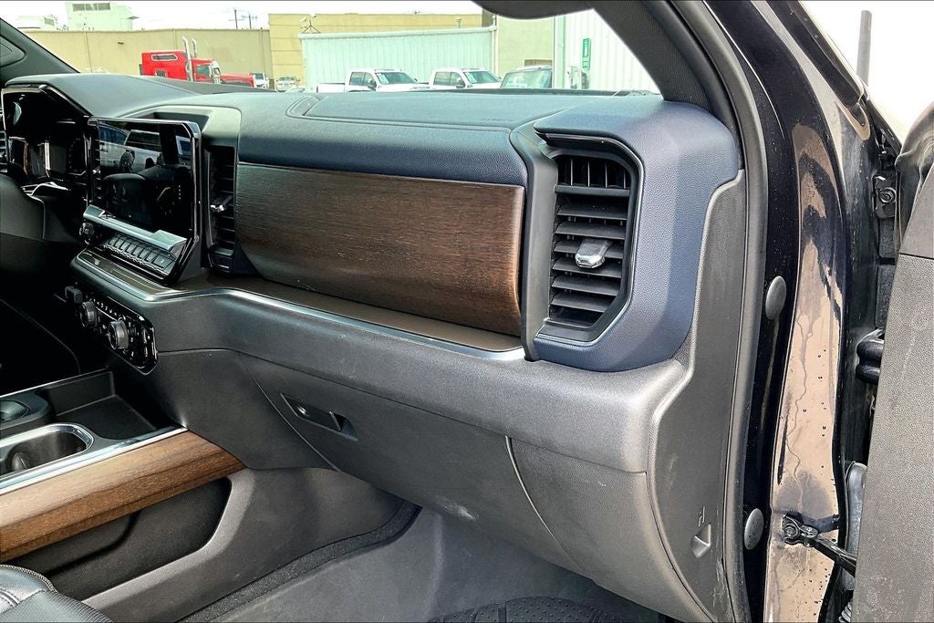 2022 Chevrolet Silverado 1500 High Country