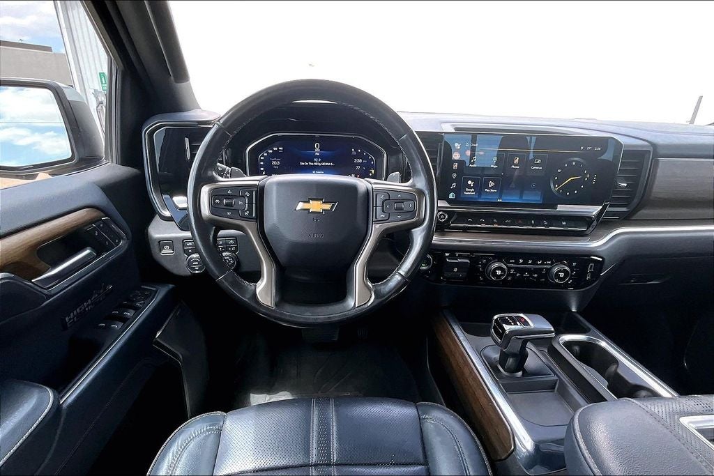 2022 Chevrolet Silverado 1500 High Country