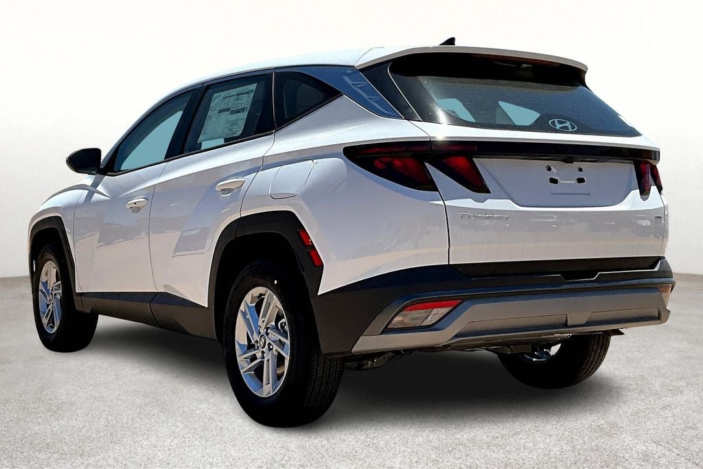 2025 Hyundai Tucson SE
