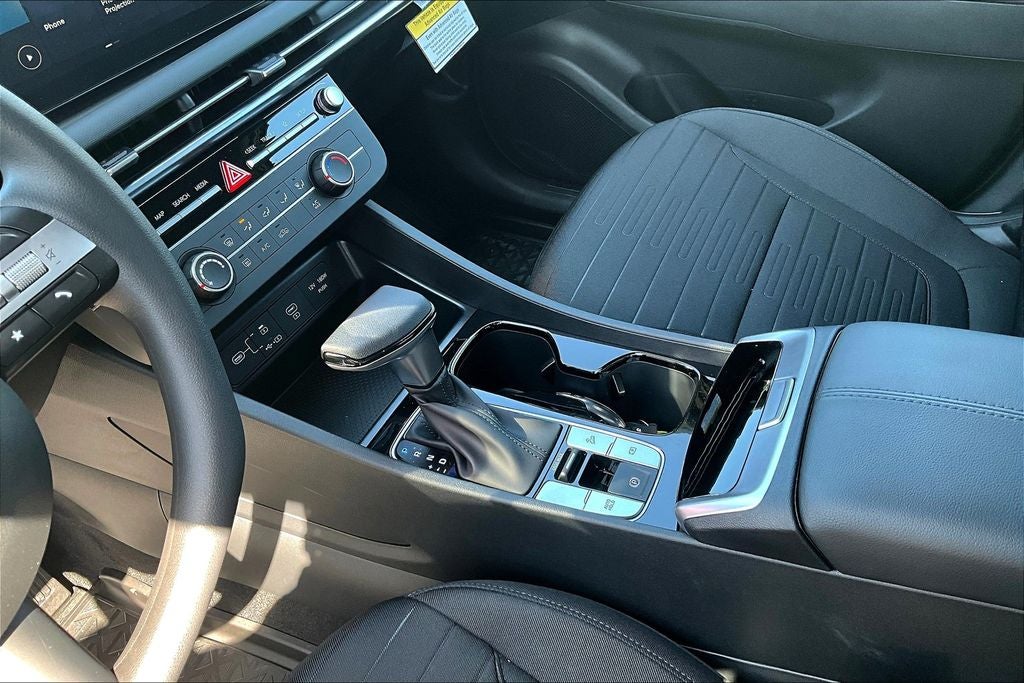 2025 Hyundai Santa Cruz SE