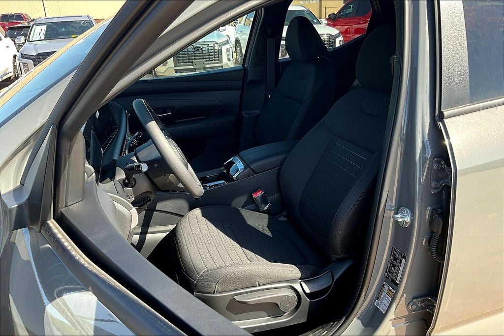 2025 Hyundai Santa Cruz SE