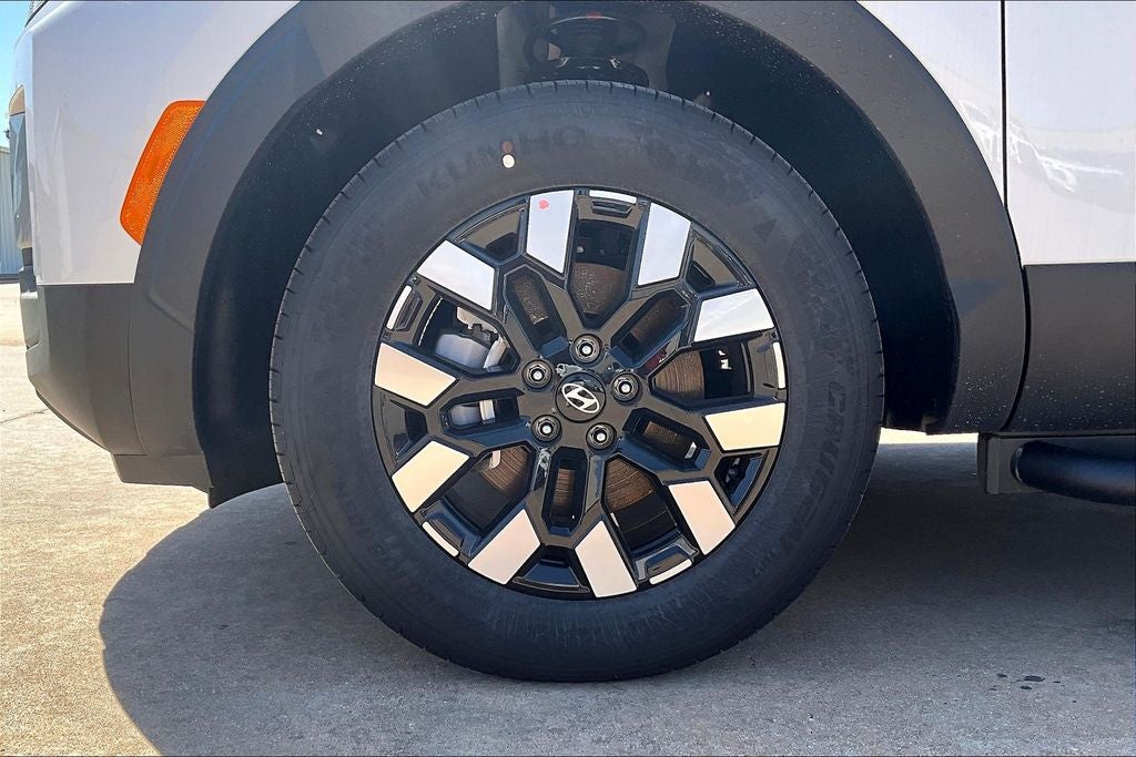 2025 Hyundai Santa Cruz SE