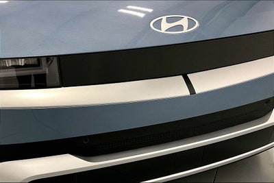 2026 Hyundai IONIQ 5 SE Standard Range