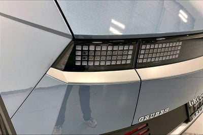 2026 Hyundai IONIQ 5 SE Standard Range