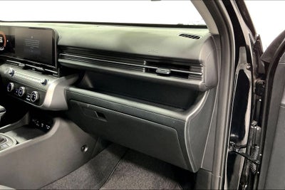 2027 Hyundai Kona SE