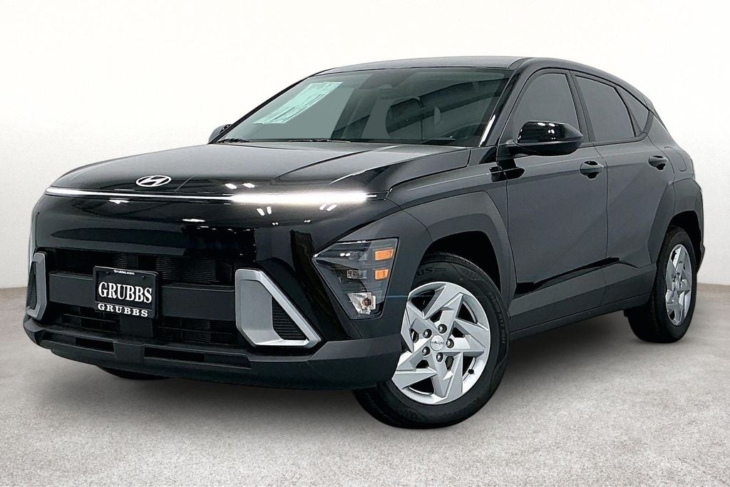 2027 Hyundai Kona SE