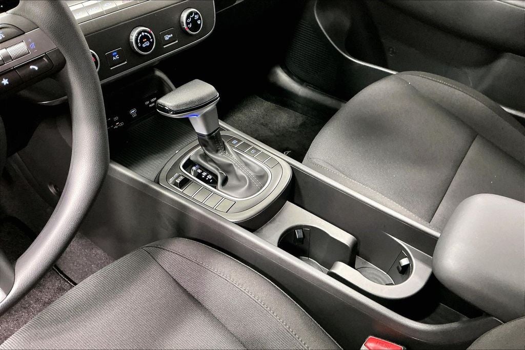 2027 Hyundai Kona SE