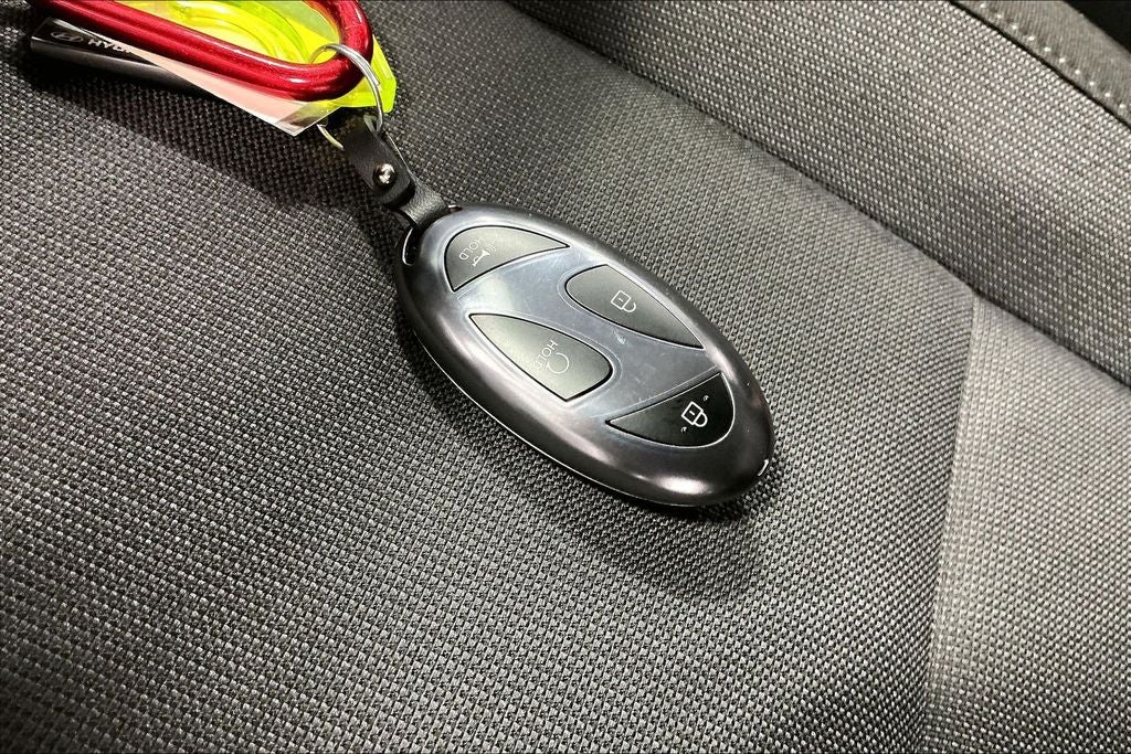 2027 Hyundai Kona SE