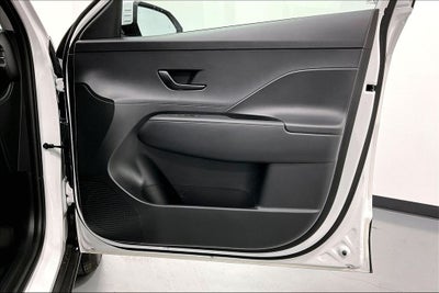 2026 Hyundai Kona SE