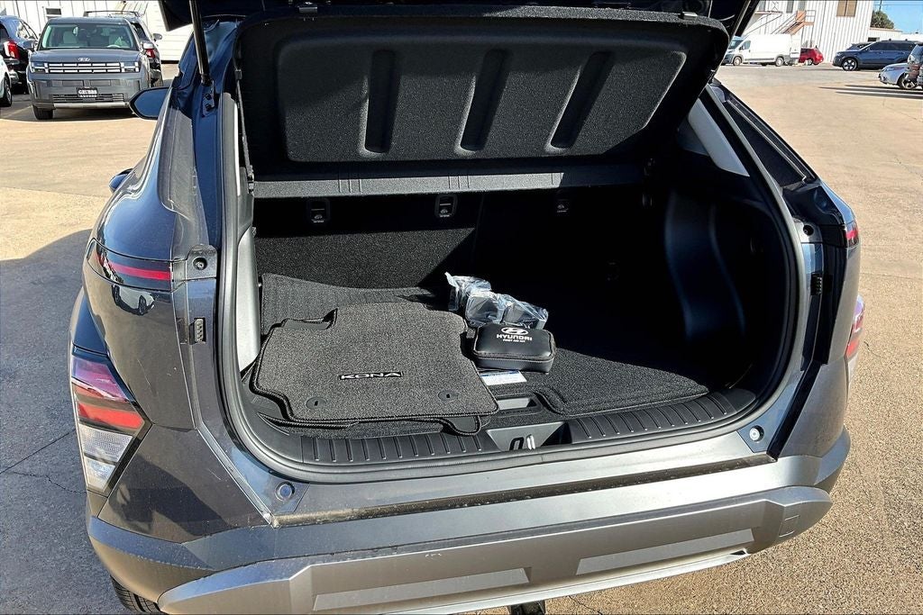 2026 Hyundai Kona SEL Premium