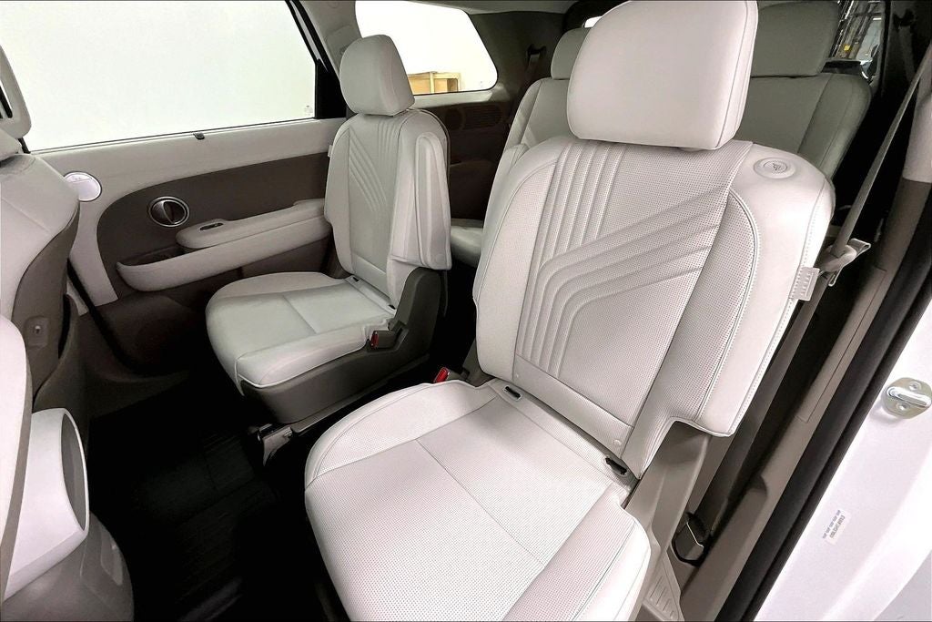 2026 Hyundai Palisade Hybrid Blue SEL 7 Passenger
