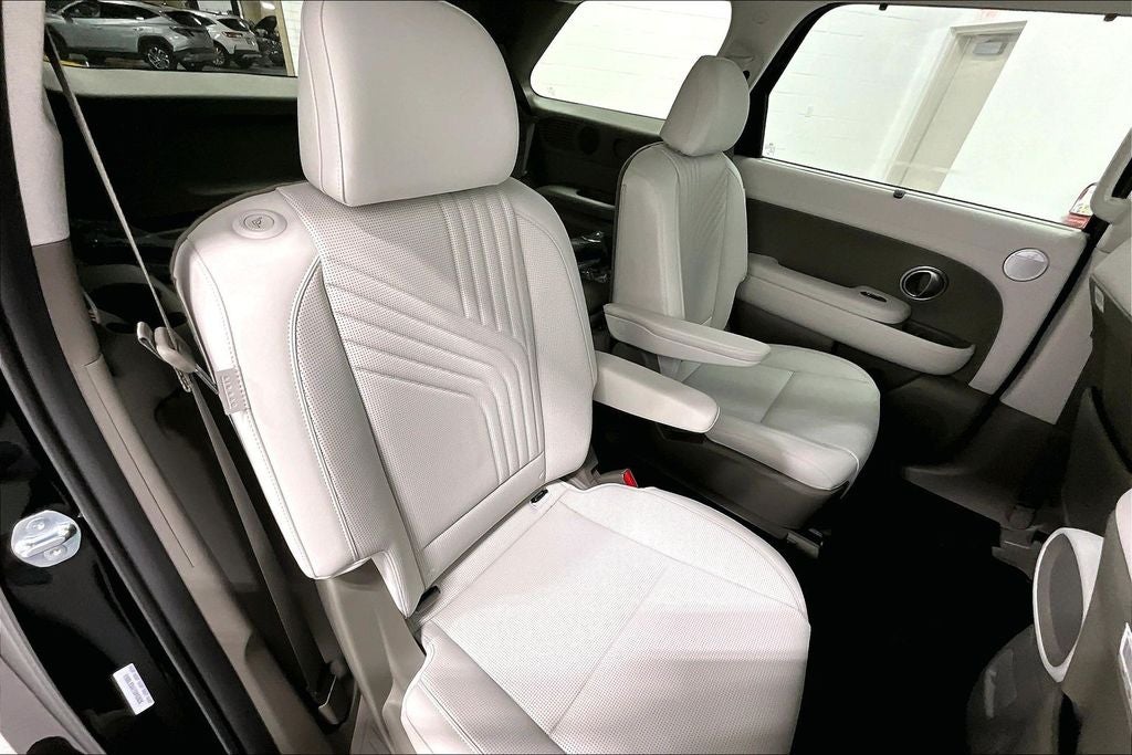 2026 Hyundai Palisade Hybrid Blue SEL 7 Passenger