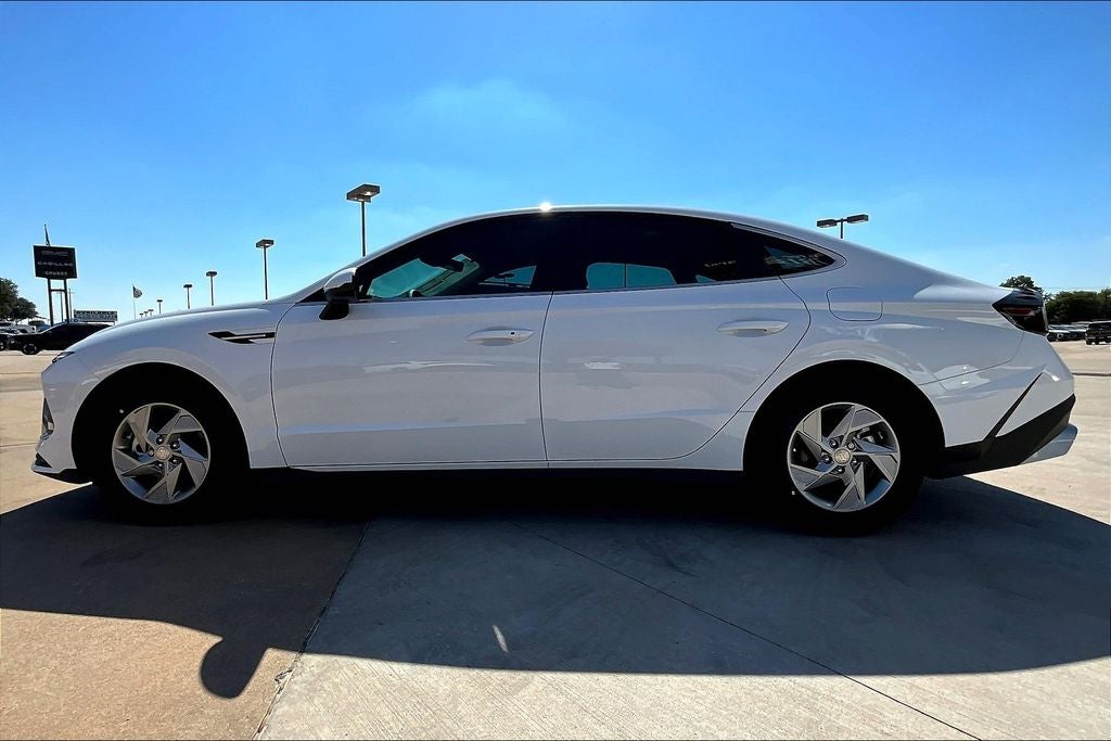 2025 Hyundai Sonata SE