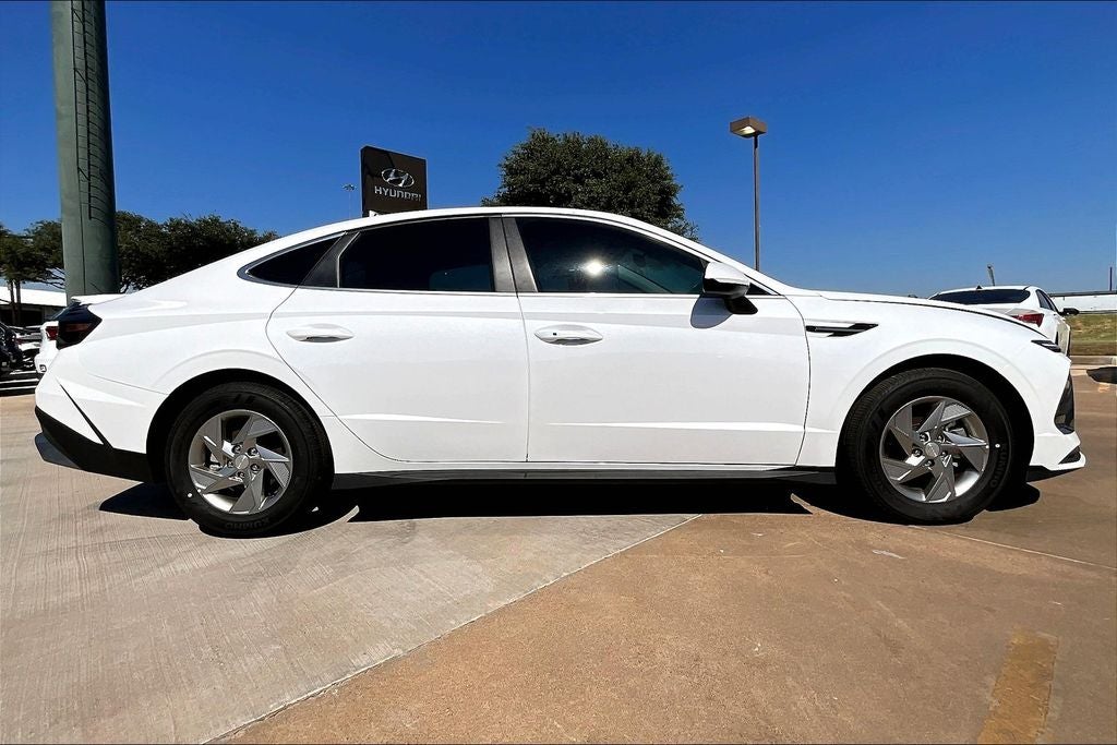 2025 Hyundai Sonata SE