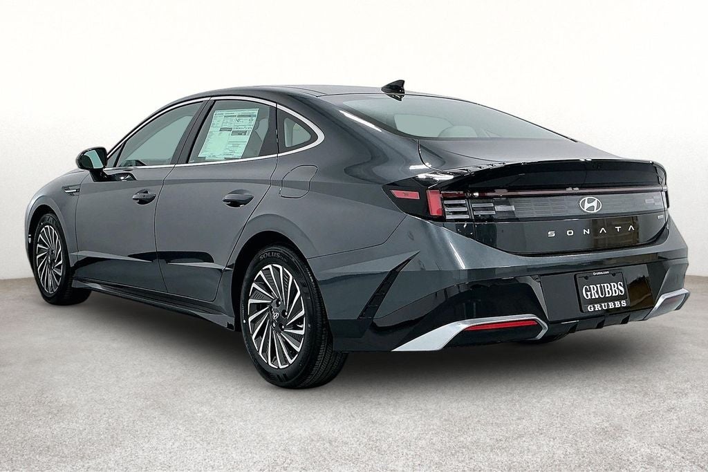 2026 Hyundai Sonata Hybrid SEL