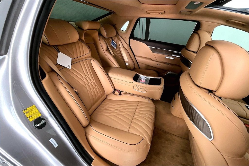 2026 Genesis G90 3.5T E-SC MHEV