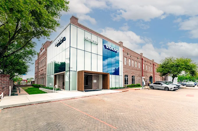 Grubbs Volvo Cars Central Houston