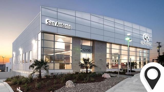Grubbs Infiniti of San Antonio showroom